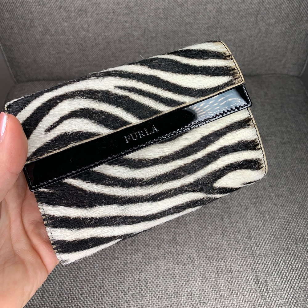 FURLA wallet.